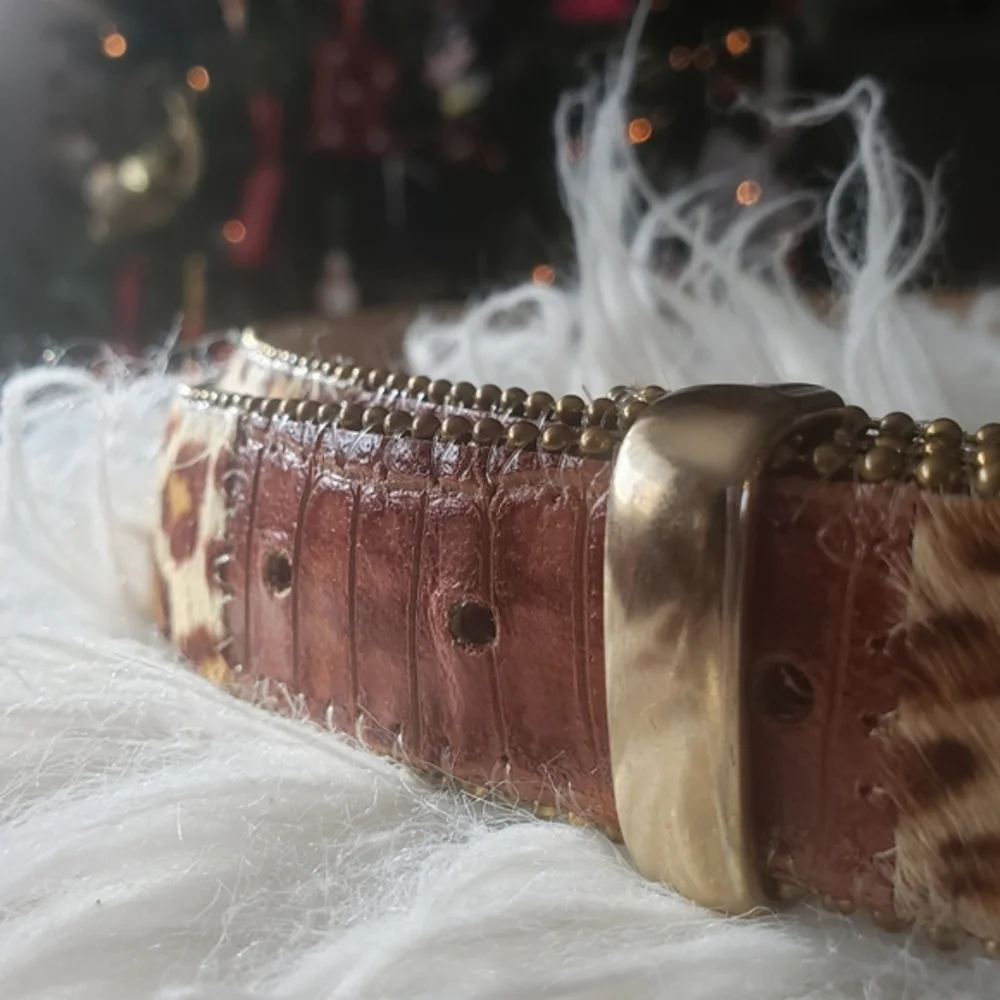 Animal print and‎ gold leather belt